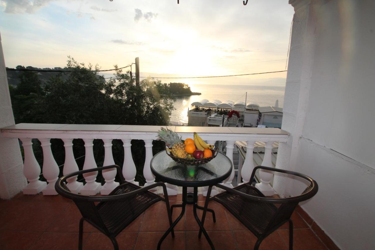 Bed and Breakfast Batis Breeze Перама Экстерьер фото